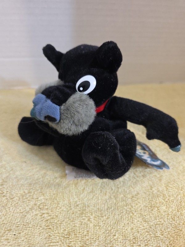 Snotty The Terrier  Meanies 2 Collectible  1998 With Original Tags