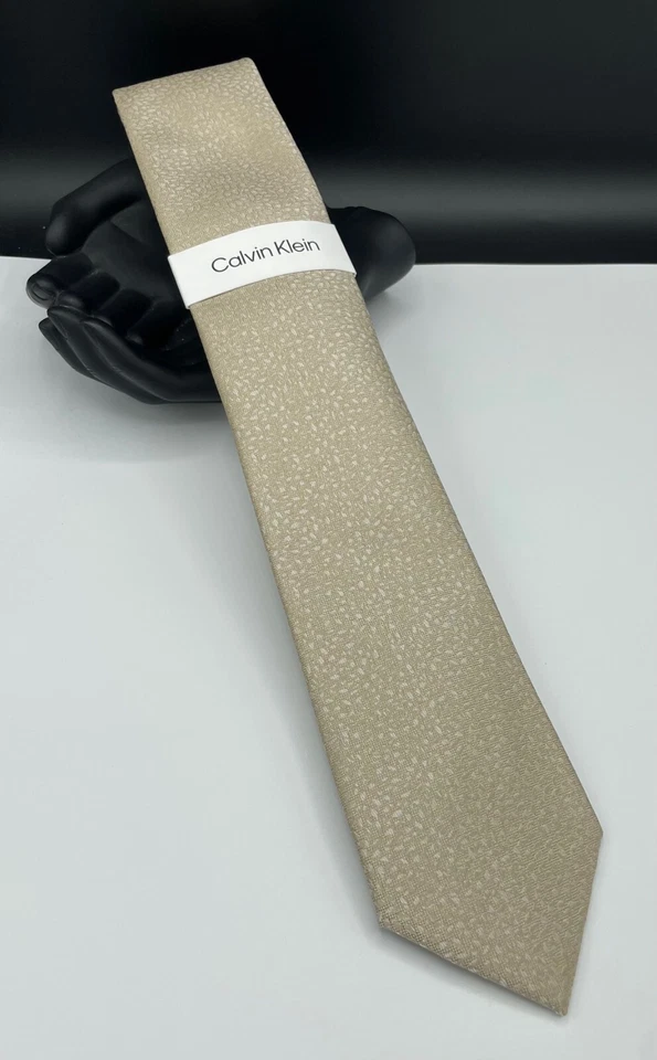 Corbata de mezcla de seda para hombre Calvin Klein ~ beige ~ motivo floral ~ NUEVA PRECIO DE VENTA SUGERIDO POR EL FABRICANTE: $69,50 Foto 2 de 4