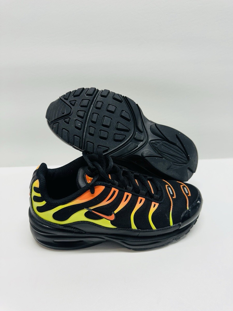 nike air max plus 97 black orange