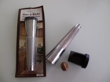 Muskatreibe,Muskatnuss,Reibe lang