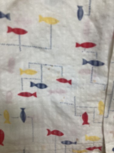 Vintage 1950s toddler boys novelty print shirt red blue yellow fish - Picture 5 of 6