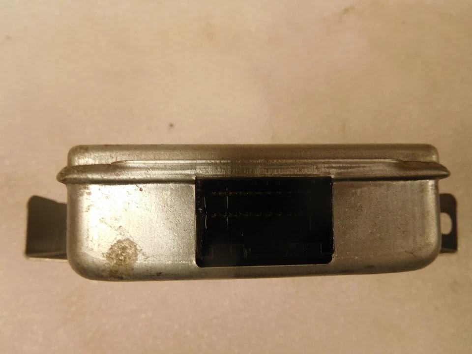 Nissan Quest 1998 actuador de control de crucero F6XA-9F812-AC Foto 3 de 4