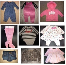 Lot Of 11 pcs GAP CLOTHES baby girl  0-3 months  EUC