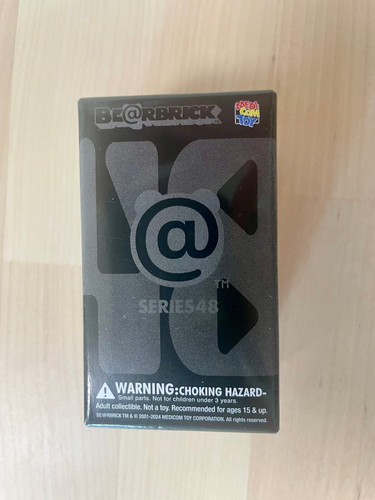 Medicom Toy serie 48 Secret Will Sweeney (BE@RBRICK) SUPER RARO - Foto 4 di 6