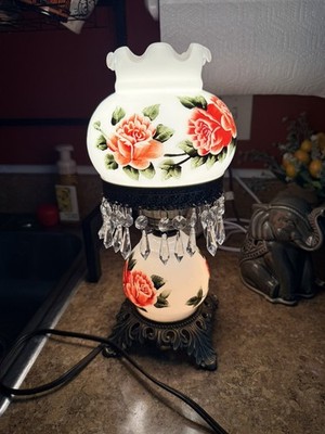 Antique GWTW  Hurricane. electric table Lamp By Underwriter Laboratories