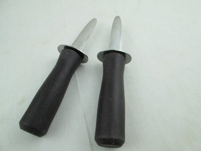 Set of 2 Oyster Knifes W/Hand Guard  Stainless Steel 3'' blade 7'' overall.