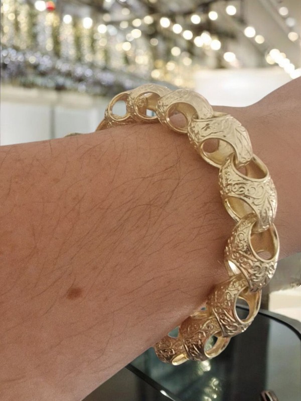 (13mm) Gold Plated Acorn Bracelet - Product main view