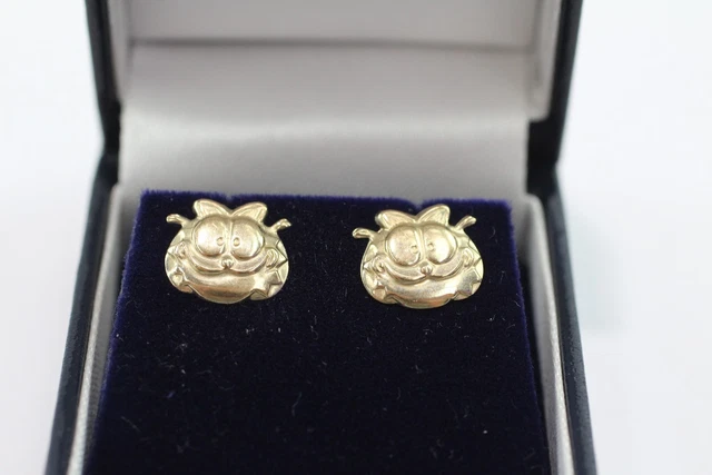 14 9ct Gold Garfield Earrings Studs Embossed (0.6g)