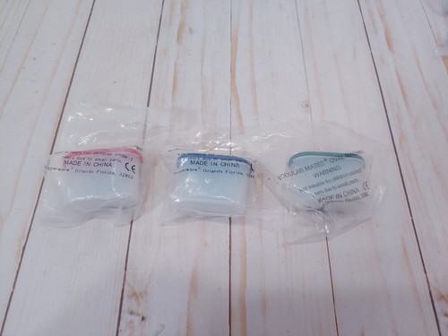 Vintage Mini Tupperware Lot 32 Magnets 12 Keychains New Modular Mates Lid Stack - Picture 11 of 20