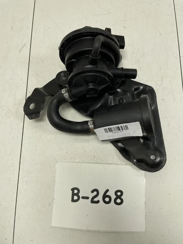 Volkswagen Golf 2012 hatchback tanque de combustible bomba de detección de fugas OEM+ Foto 4 de 4