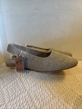 Woman's Skechers Cleo Snip Sweet Time Flats Sling Back Taupe Size 8 NWT
