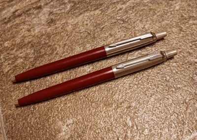 2 Two Vintage Red Stainless Steel Parker Jotter Ballpoint Pens USA EUC Works 