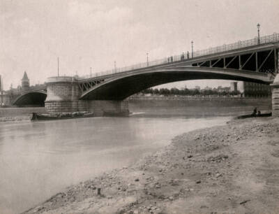 Garibaldi bridge from the bank of the Tiber, Rome, Italy, 1905-1908 Old Photo