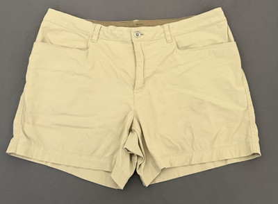 Patagonia Women's Shorts Size 14 Beige Quandary Outdoor Hiking STY58090SP15