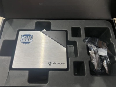 Microchip MPLAB ICD 5 In-Circuit Debugger/Programmer DV164055 - Bild 1 von 4