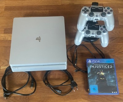 Sony PS4 PlayStation 4 Slim Sonderedition Silber mit Zubehörpaket