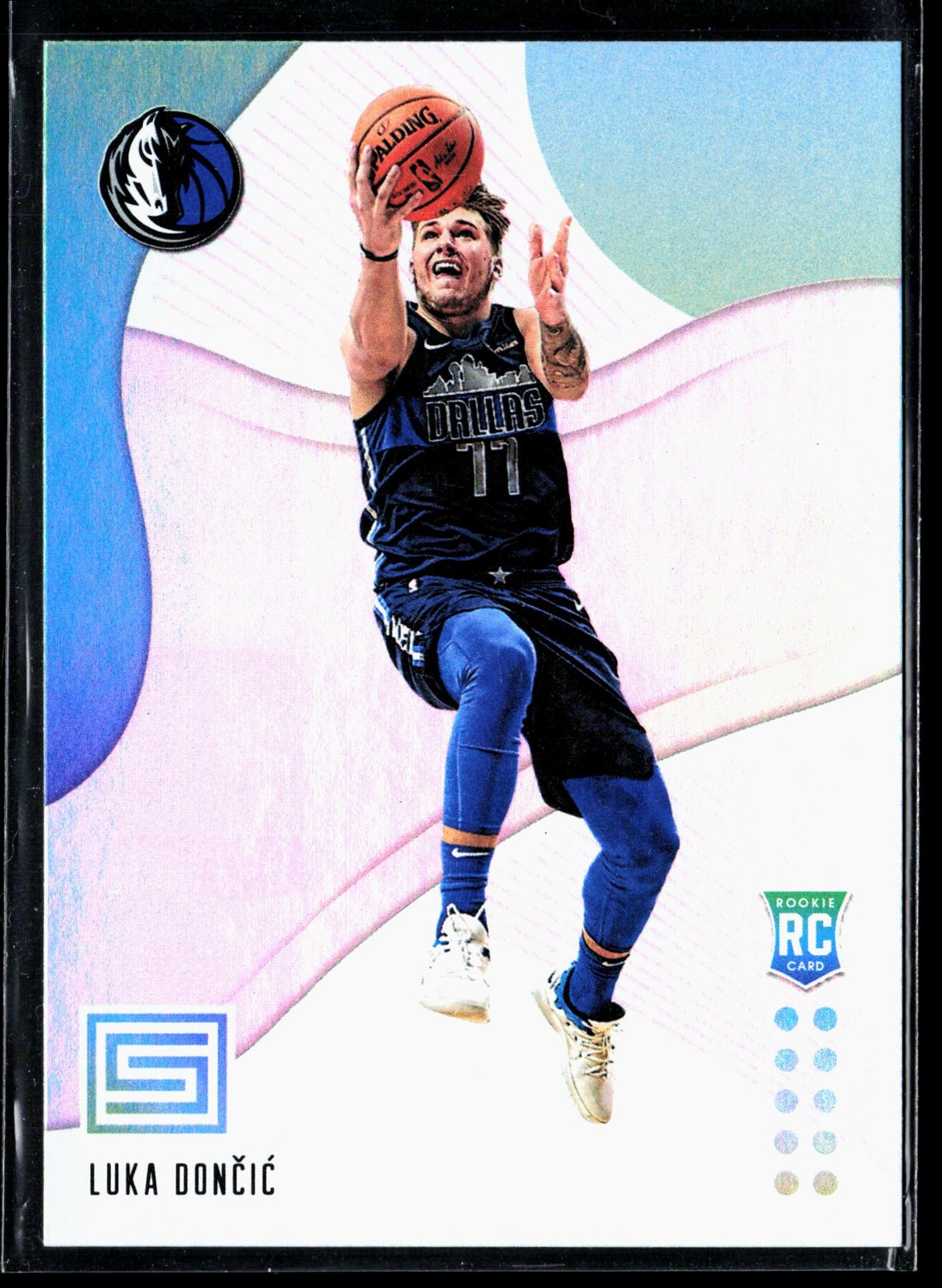 2018 Panini Status #122 Luka Doncic RC