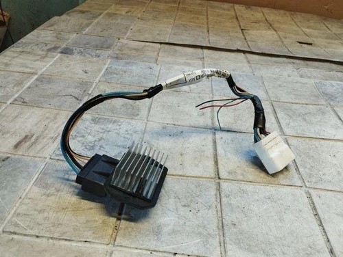 TOYOTA COROLLA Verso E12 Blower Fan Relay 4993002121 2.20 Diesel 66kw 21057824