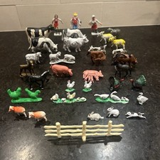 VTG Plastic Farm Animals Figures Toy Lot Horses Cows Pigs Ducks Mini Playset