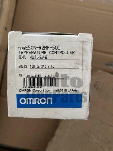1PCS New   Omron E5CN-R2MP-500 Temperature Controller