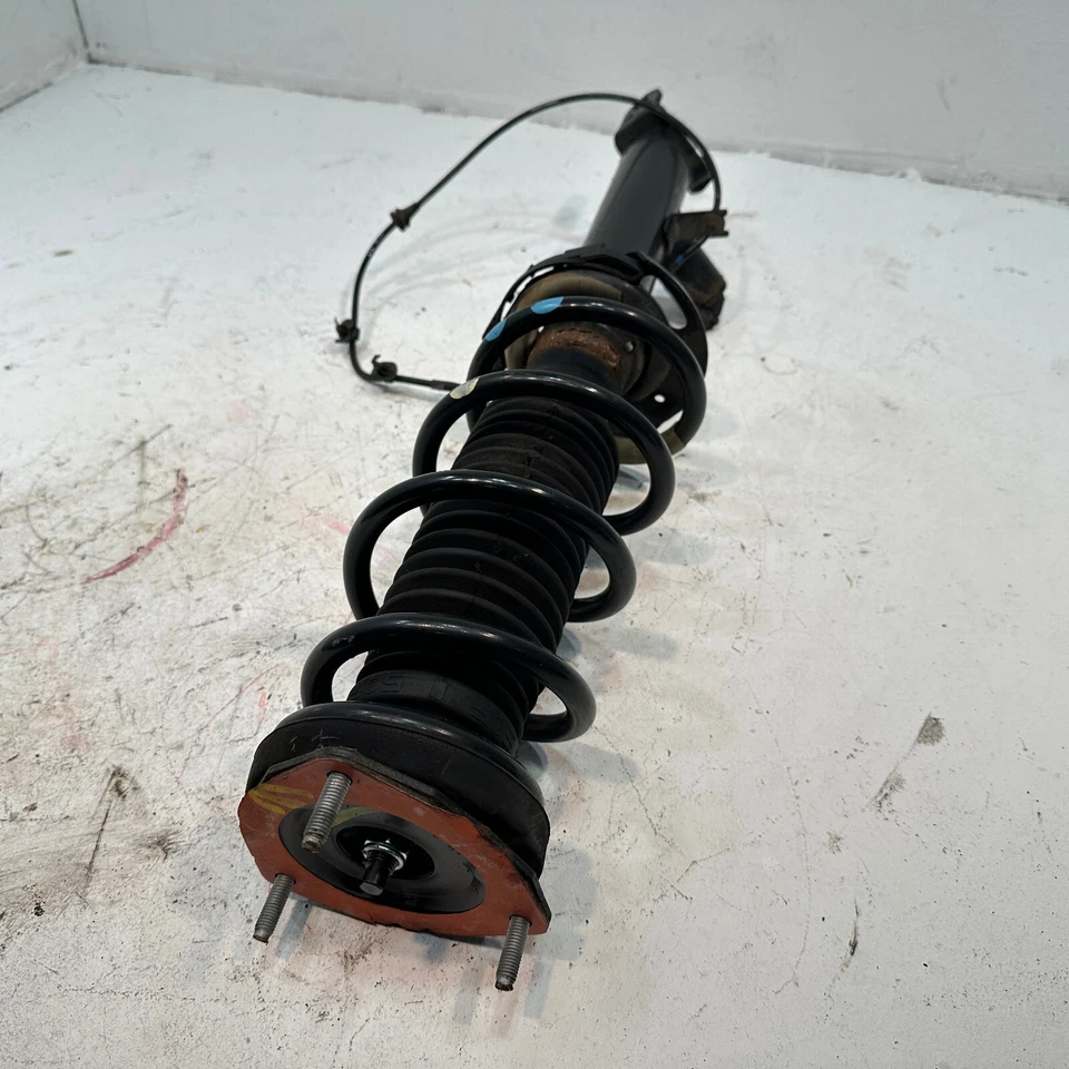 19-20 INFINITI Q50 AWD REAR PASSENGER SHOCK STRUT ABSORBER W/ COIL SPRING OEM - Imagem 4 de 4