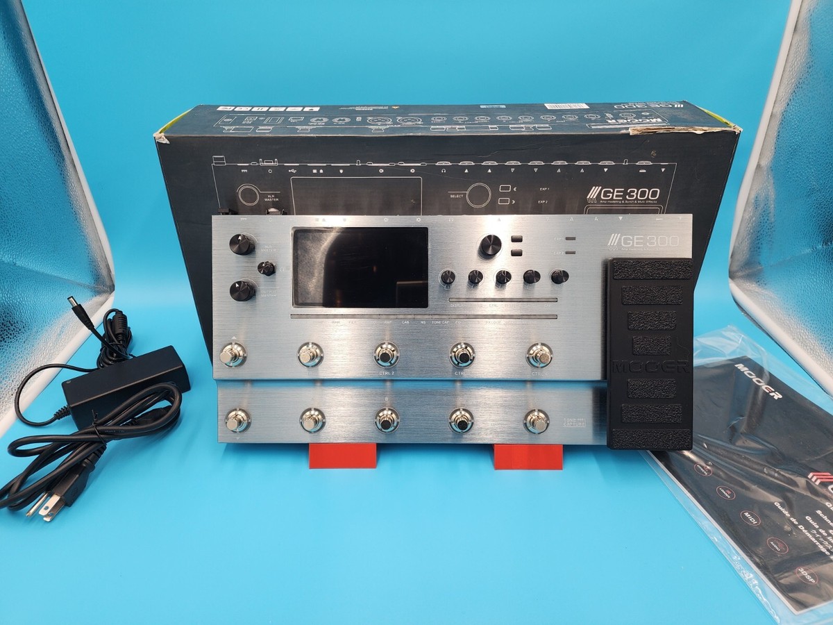 Mooer GE300 Guitar Amp Modeling Effect Processor Synth Pedal Bass