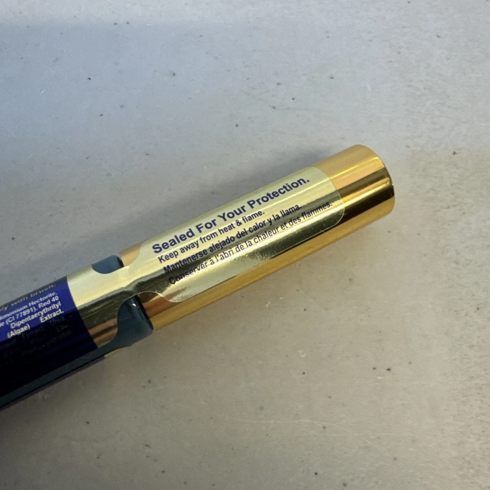 ShadowSense TURQUOISE New/Sealed LE Creme to Powder Eyeshadow By SeneGence - Image 2 of 3