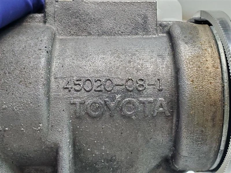 2006 SIENNA Ignition Switch with Key and Fob MPN: 89783-08010 - Image 4 of 4