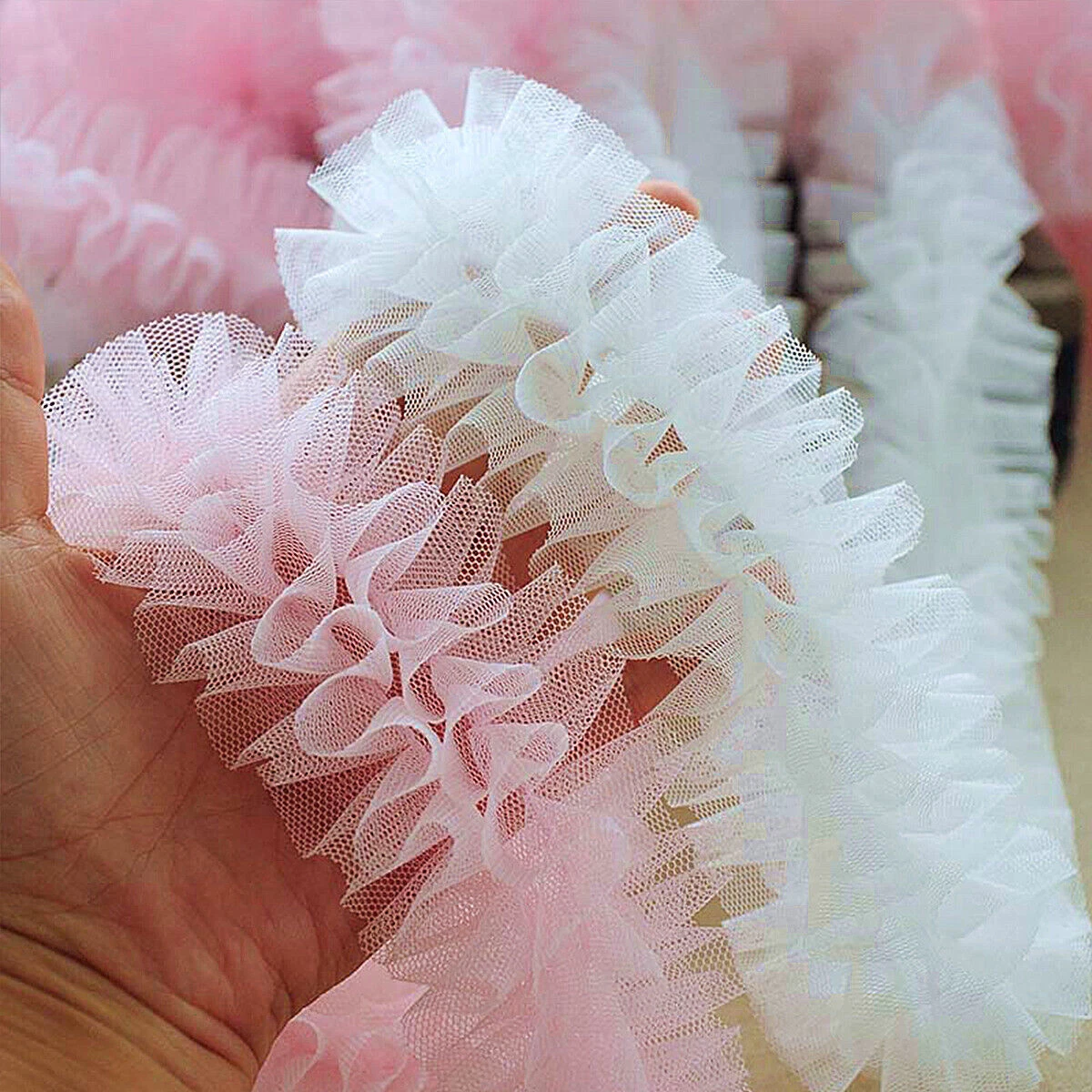 1M Puffy Lace Mesh Pleated Ruffle Fabric Trim Edging Frill Skirt Dress DIY  Decor