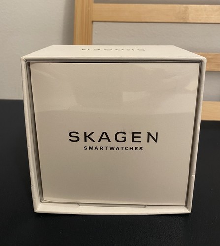 SKAGEN Model DW10S1 Smartwatch - Picture 5 of 5