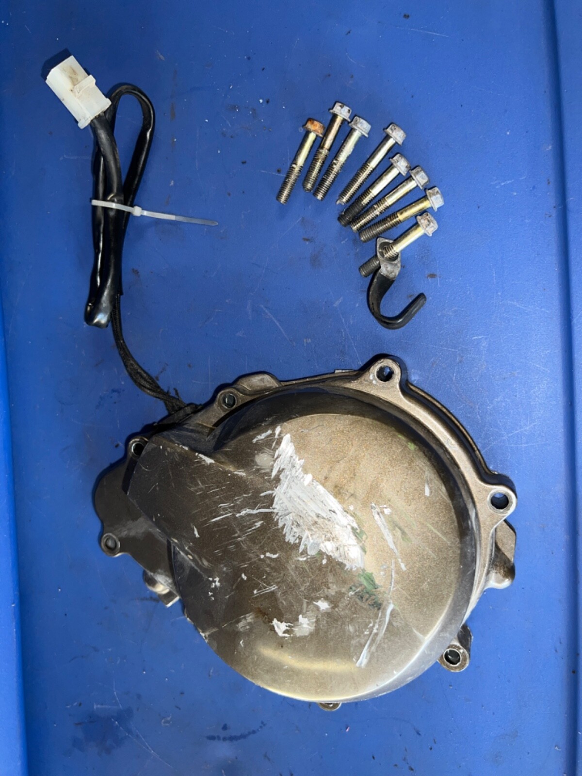 2005 2006 Kawasaki Ninja zx636 636 zx6r Engine Stator Side cover motor w/ bolts