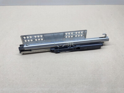 1x Hettich Vollauszug LINKS Quadro V6 YOU M (30 kg) mit Silent System 270 mm EB2