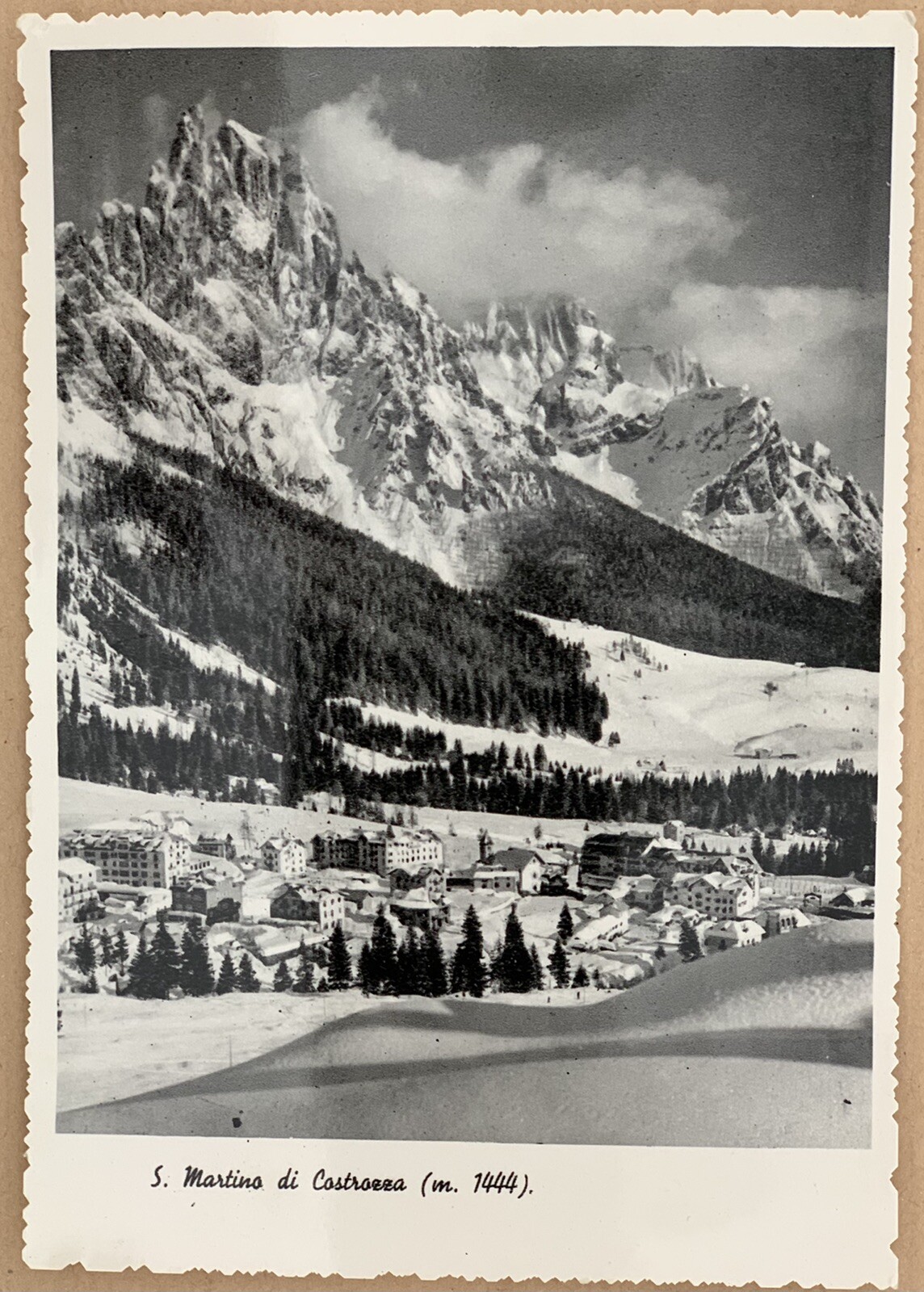 Foto 1 di 2