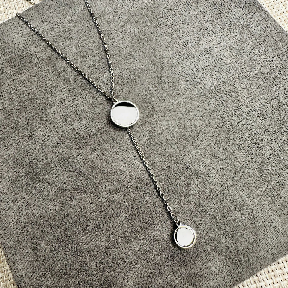 Y-Halskette 45 cm – Silber mit schwarzen Kreisanhängern, Edelstahl Unisex - Bild 2 von 4