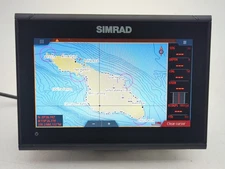 Simrad GO9 XSE 000-14444-001 Marine 9" Touchscreen Multi Chartplotter Display