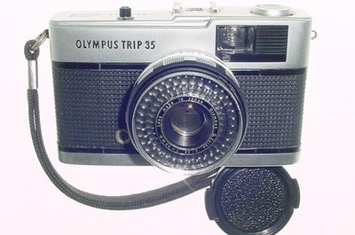 Olympus TRIP 35 analoge Kompaktkamera mit 40/2.8 D.Zuiko Objektiv voll funktionsfähig