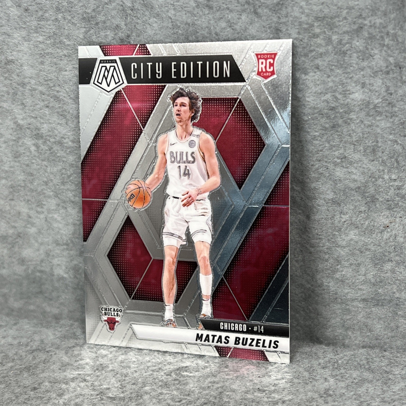 2024-25 Panini Mosaic Basketball #273 Matas Buzelis City Edition Rookie Card