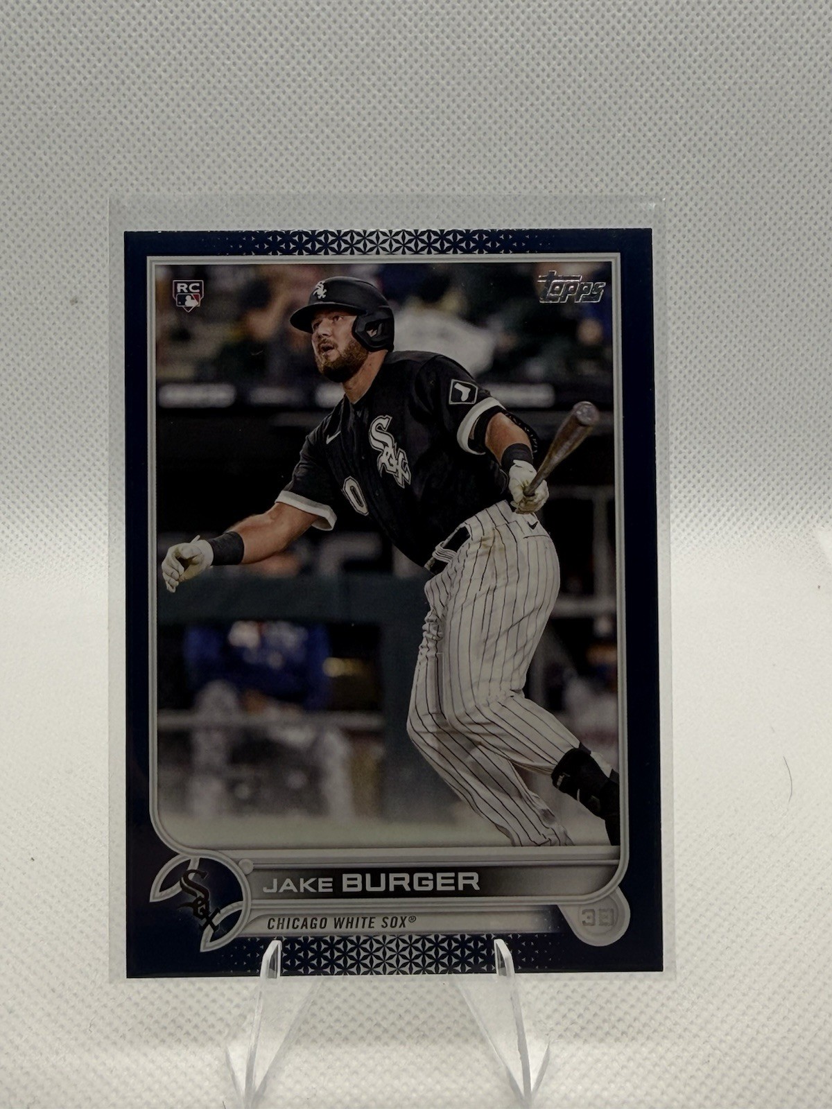 2022 Topps #186 Jake Burger Royal Blue Chicago White Sox Rookie (RC)