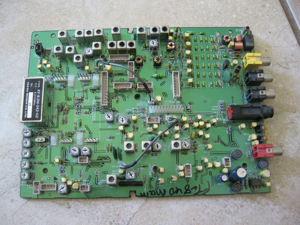 Yaesu FT-840 MAIN Unit in Excellent and shape working as it