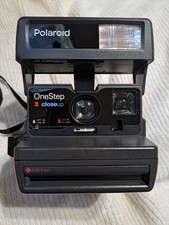 Polaroid Onestep Close Up 600 Instant Film Camera Black Automatic Built In Flash