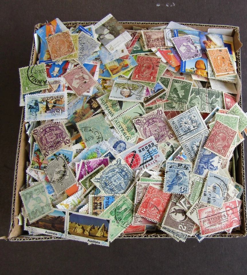 AUSTRALIA - EXTENSIVE ALL PERIODS USED COLLECTION IN OLD  BOX - 6/8,000 - Image 2 of 3