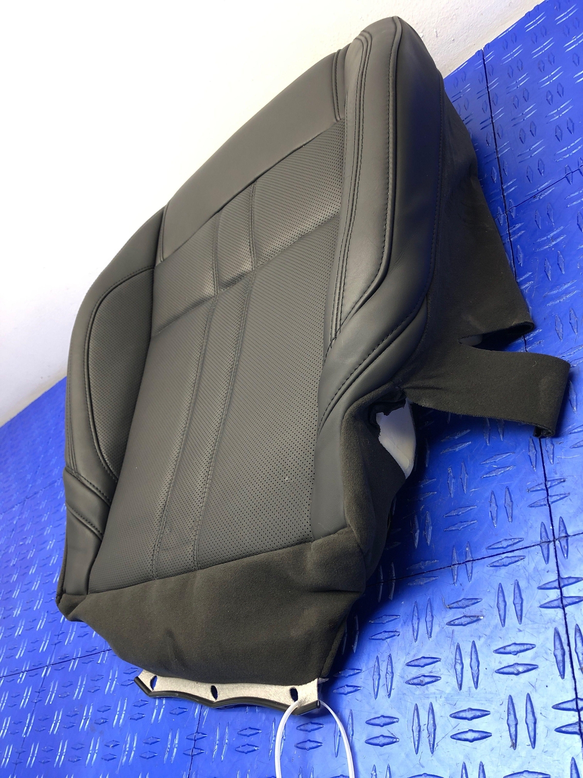 2013-2021 MASERATI QUATTROPORTE M156 FRONT RIGHT LOWER VENTILATED SEAT CUSHION