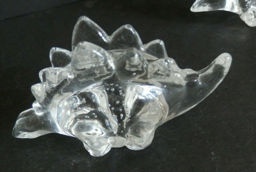 Two Clear Glass Stegasaurus Candle Holders & Two Glass Stegasaurus Figurines - Picture 9 of 12