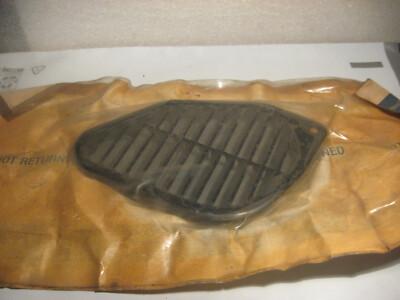 1982-94 CAVALIER SUNBIRD SKYHAWK FIRENZA 4DR RIGHT QUARTER VENT GM 20229973 NOS