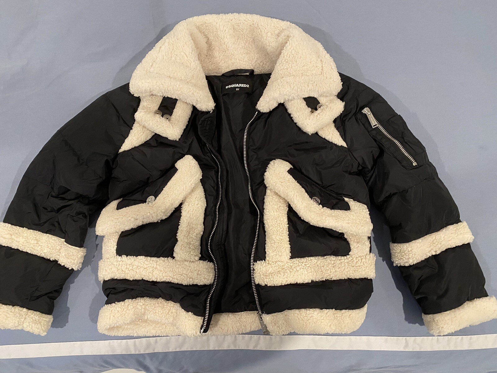 Dsquared2 Kids Unisex Down Jacket Size 8 - Like New Condition
