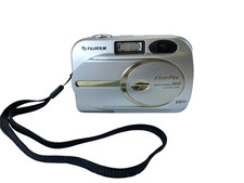 Fujifilm FinePix 2650 Digital Camera 2.0MP Tested WORKS with Manual