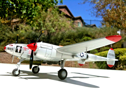 Corgi P-38J Lightning USAAF 49th FG, Marge, Richard Bong, 1942 1:72 Scale - Picture 13 of 16