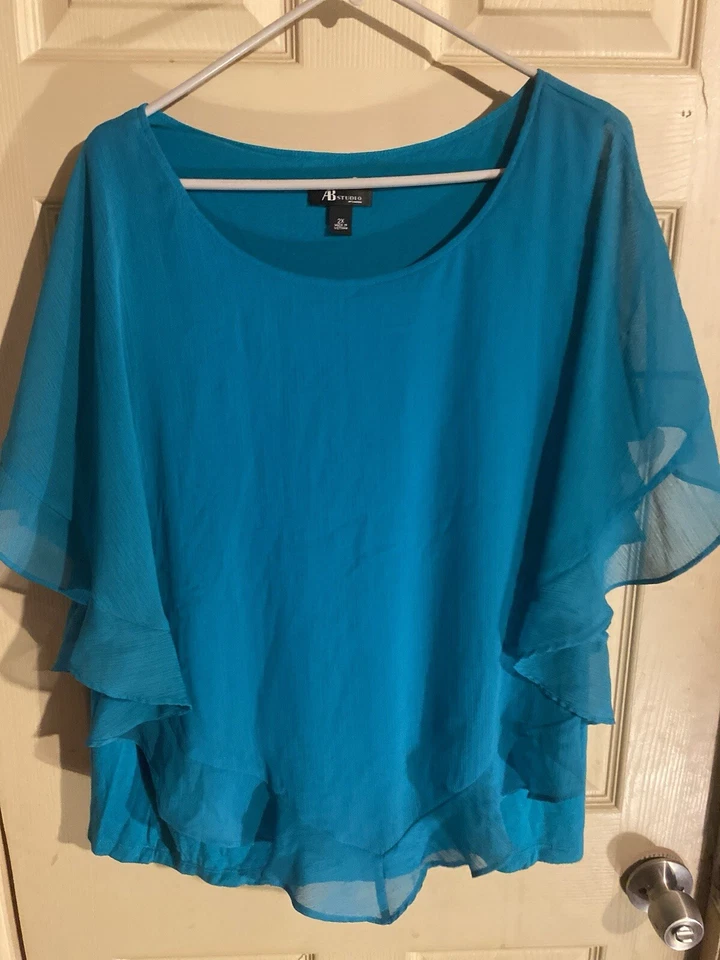 Catherines Women's Blue Brushstroke Blouse, Size 2X, Square Neck, 3/4 Sleeve - Image 3 of 3