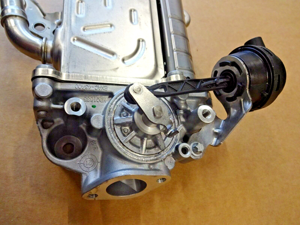 Abgaskühler AGR Kühler Original Mercedes W213 OM654 A6541409200 