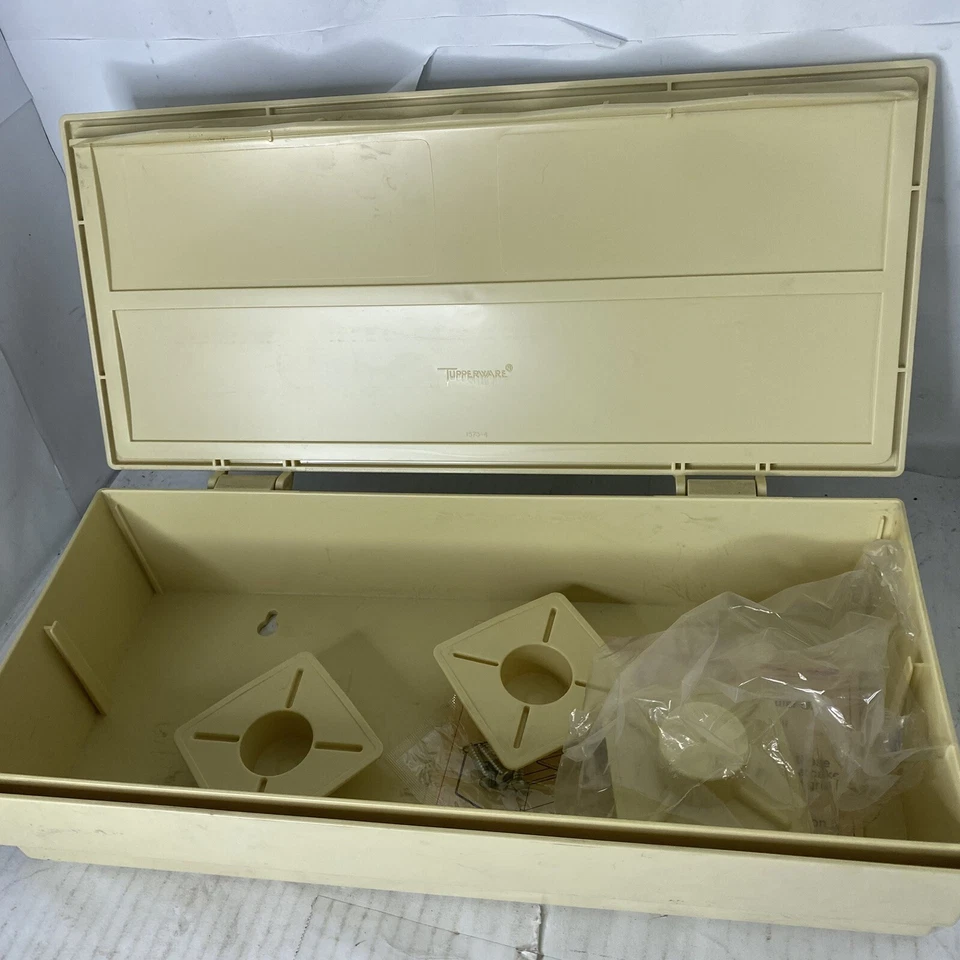 Vintage Tupperware #1572 Wax Paper Foil Wall Dispenser Holder Almond - Image 2 of 4